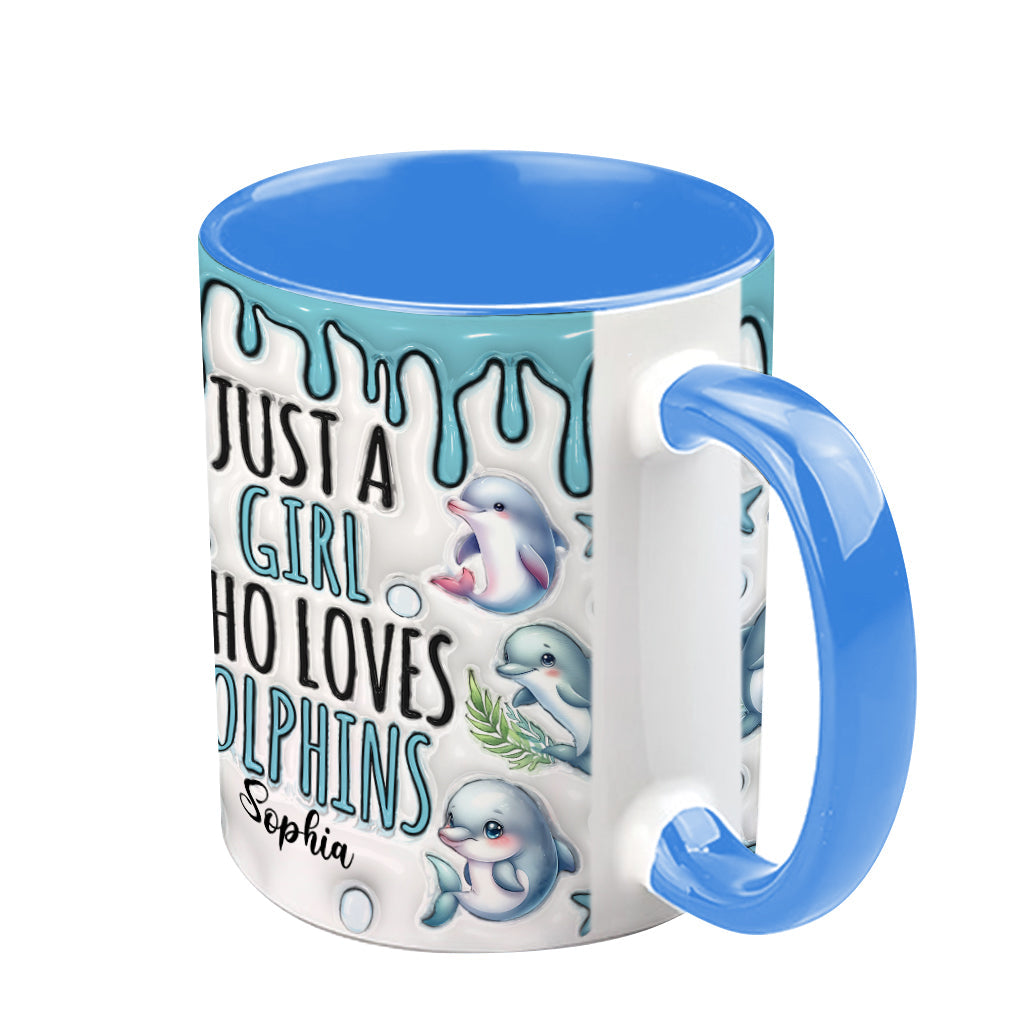 Einfach ein Mädchen, das Delfine liebt – personalisierte Tasse mit Delfinmotiv