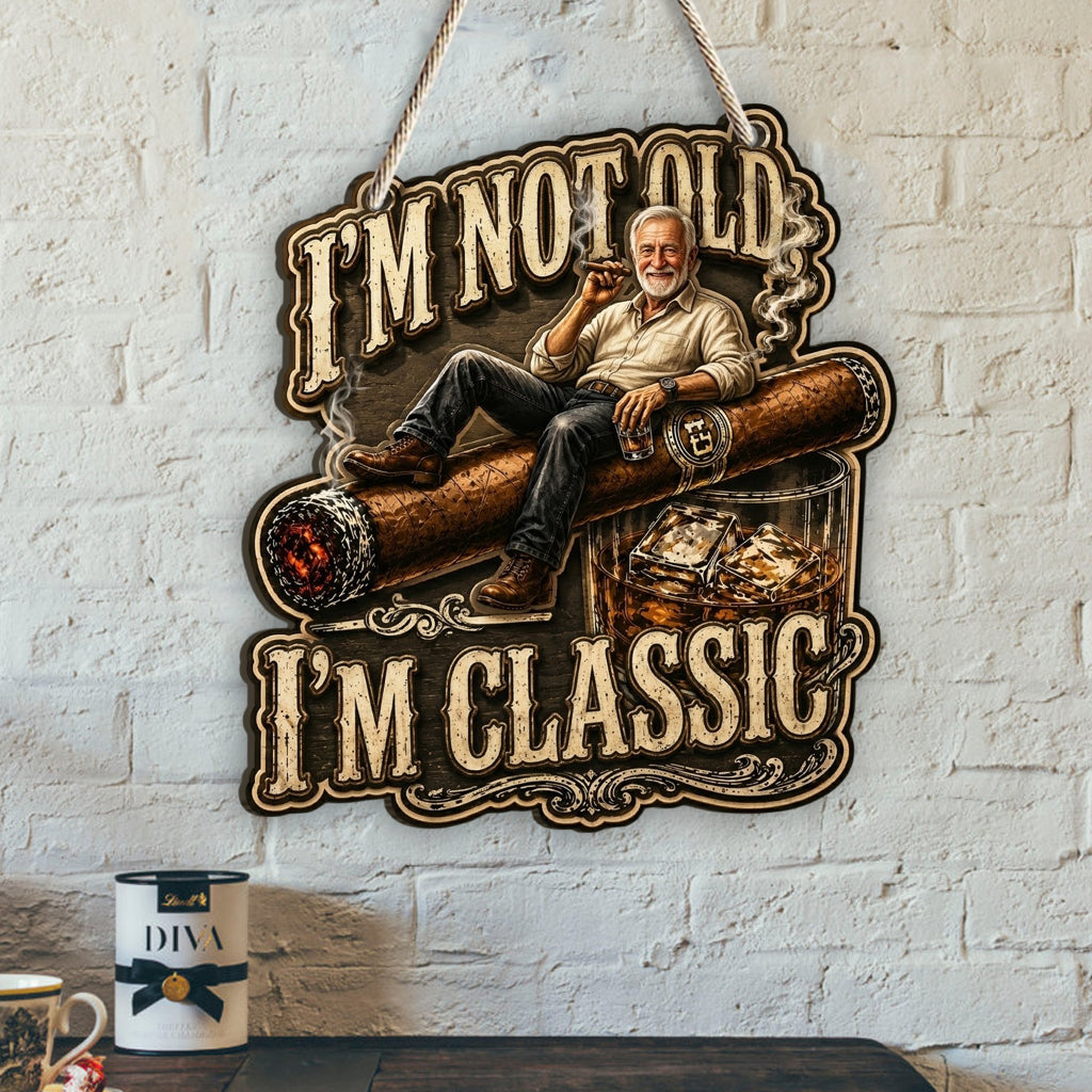 Ich werde im Garten sein - Personalisierte Whisky Holzschild in Sonderform