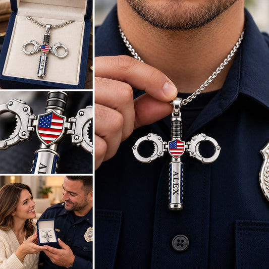 Dieu a béni le bleu - Collier en métal en forme de policier personnalisé