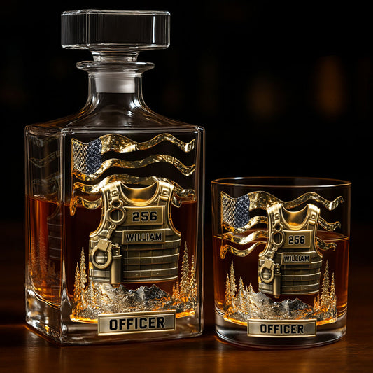 Dienen und Schützen – Personalisiertes Whiskey-Dekanter-Set für Polizeibeamte
