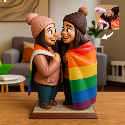 Geschenkidee für Paare mit dem Motiv „Liebe ist Liebe“ – Cartoonhafter, übertriebener Maskottchen-Stil – Personalisierte Acrylplakette zur Unterstützung der LGBTQ+-Community in individueller Form