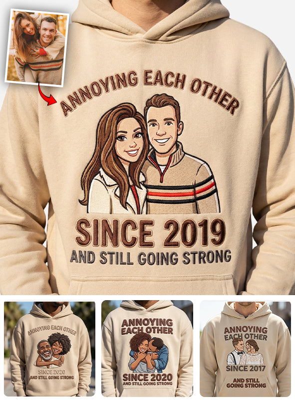 Geschenk für Paare – Personalisiertes T-Shirt mit Partneraufdruck