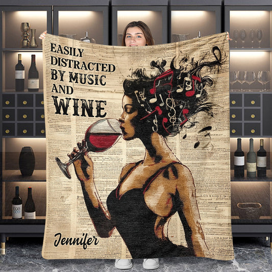 Leicht ablenkbar durch Musik und Wein – Personalisierte Weindecke