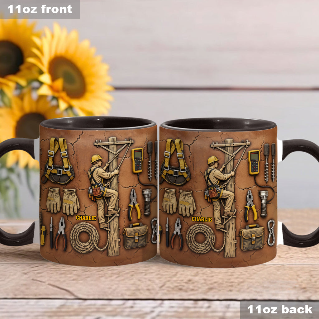 Stärke der Leitung - Personalisierte Tasse mit Lineman-Akzent