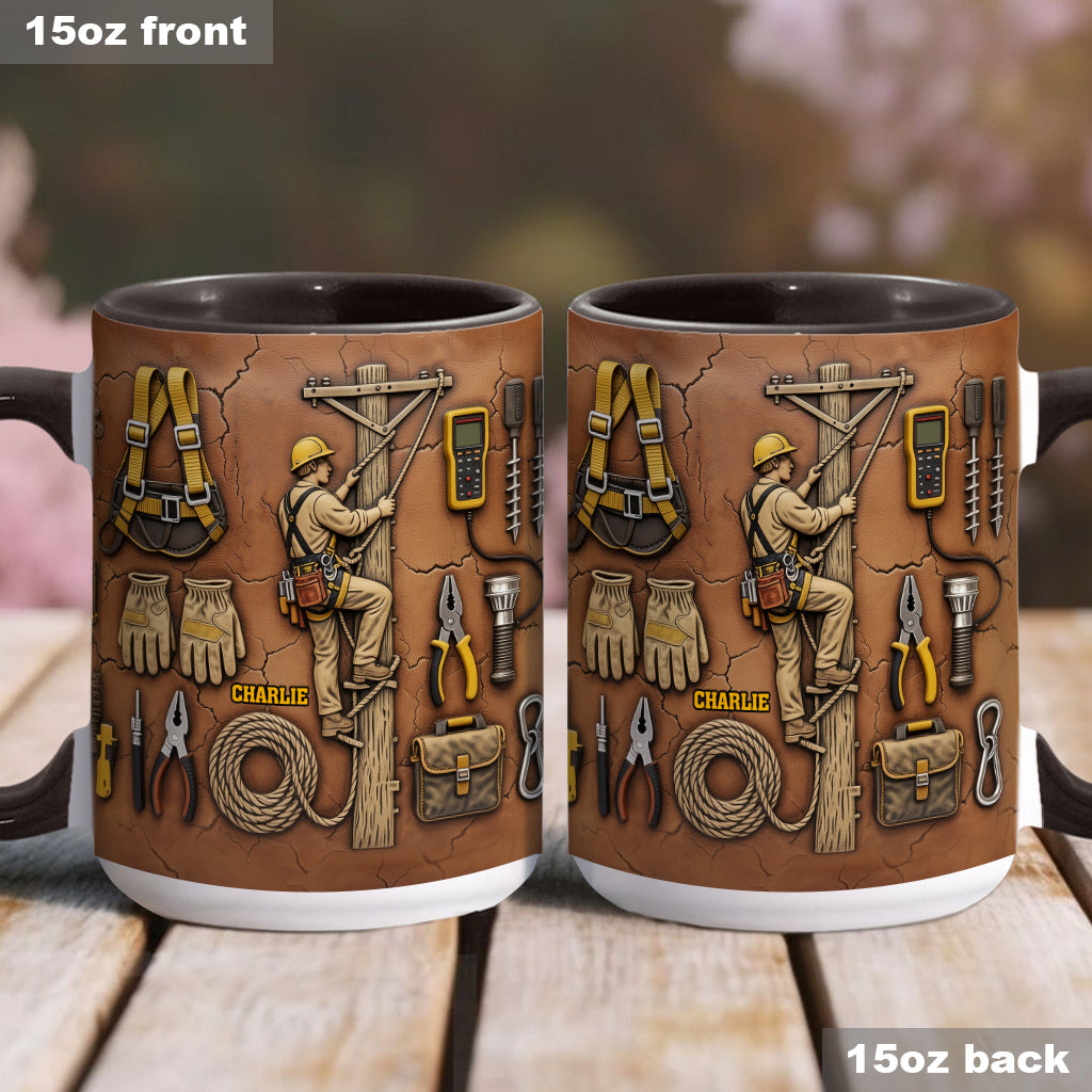 Stärke der Leitung - Personalisierte Tasse mit Lineman-Akzent