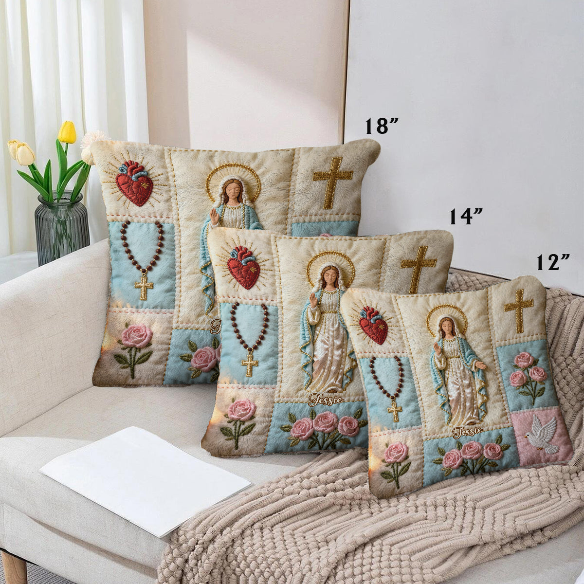 Notre-Dame - Coussin carré chrétien personnalisé en fausse fourrure