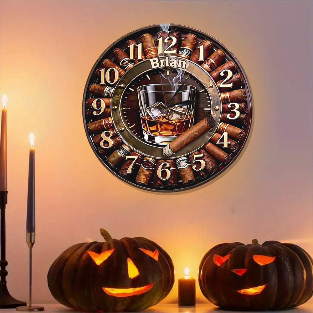 Whiskey et Cigare - Horloge Murale LED Whisky Personnalisée