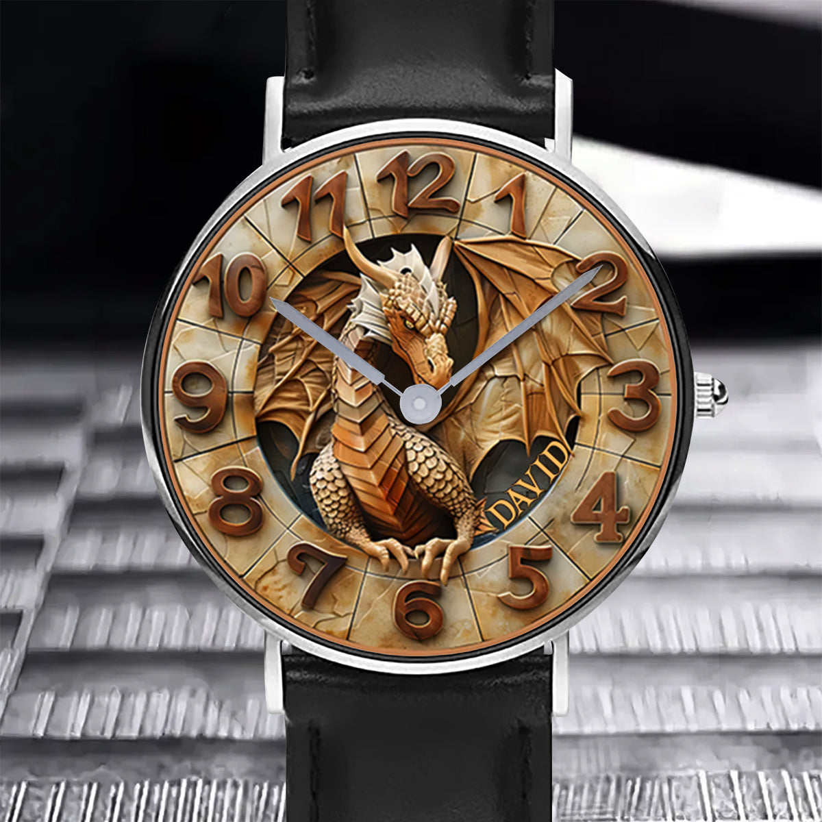 Mutiger Drache – Personalisierte Drachen-Handuhr