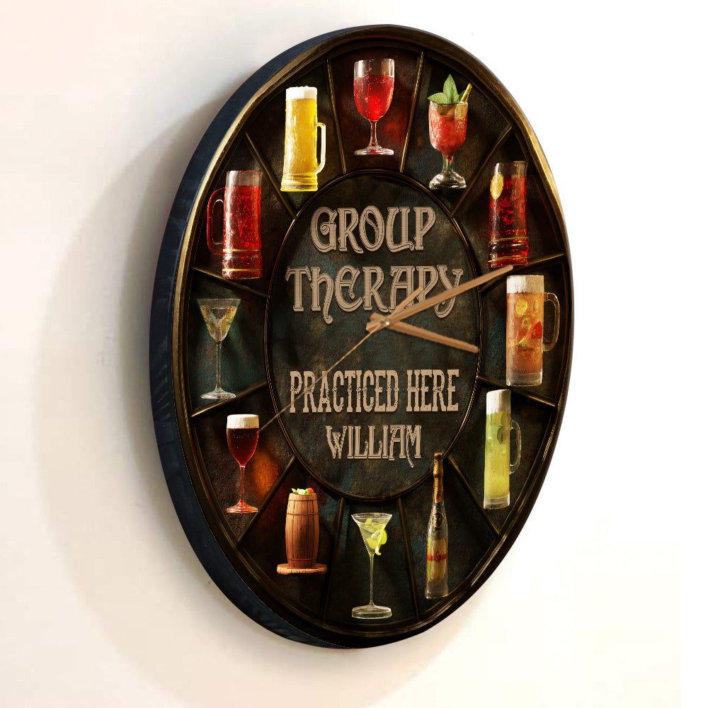 Gruppentherapie - Personalisierte Weinwanduhr