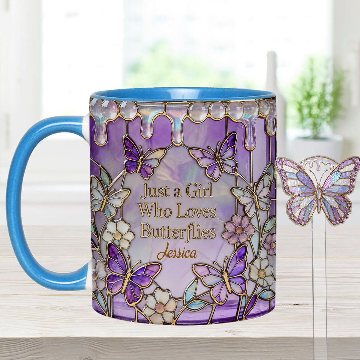 Einfach ein Mädchen, das Schmetterlinge liebt – Personalisierter Schmetterlings-Set-Becher mit Acryl-Rührstäbchen
