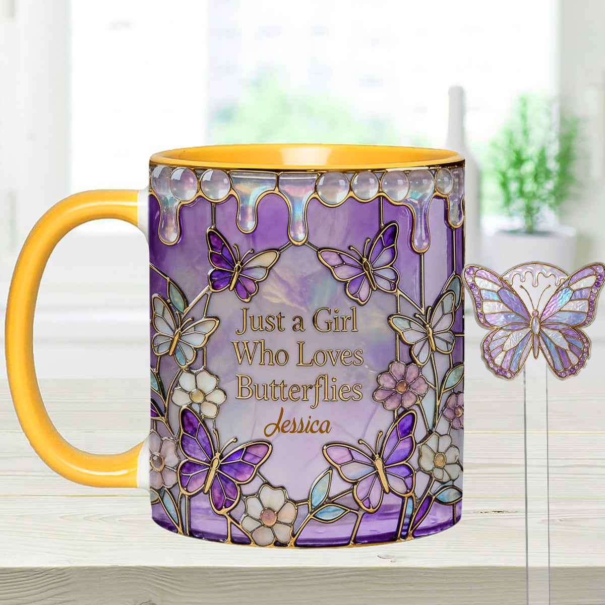 Einfach ein Mädchen, das Schmetterlinge liebt – Personalisierter Schmetterlings-Set-Becher mit Acryl-Rührstäbchen