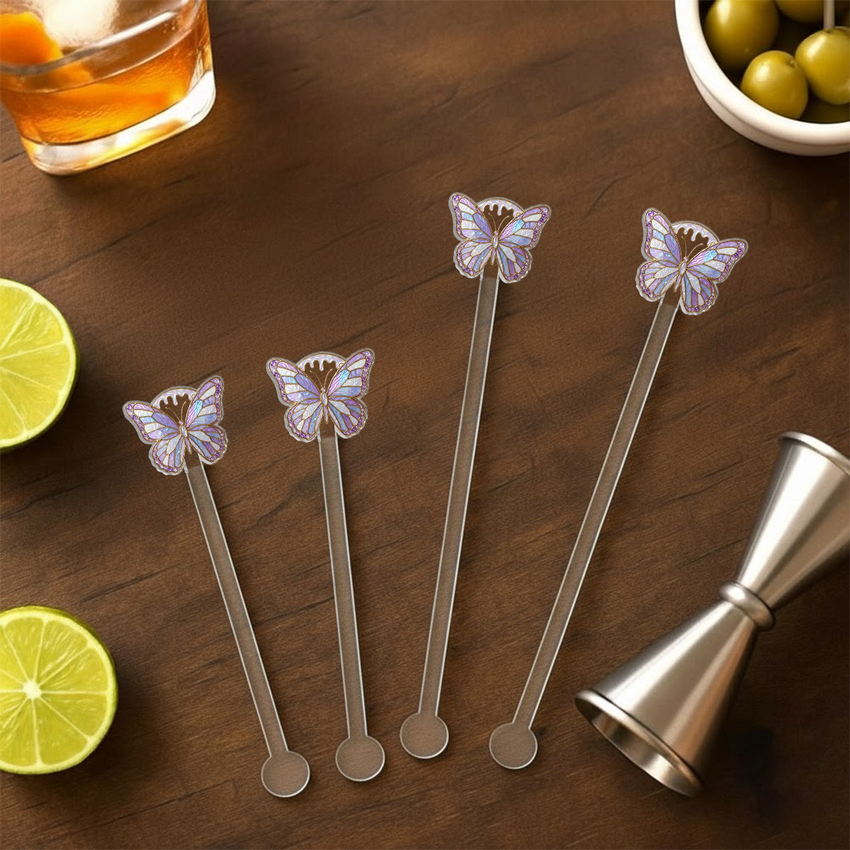 Einfach ein Mädchen, das Schmetterlinge liebt – Personalisierter Schmetterlings-Set-Becher mit Acryl-Rührstäbchen