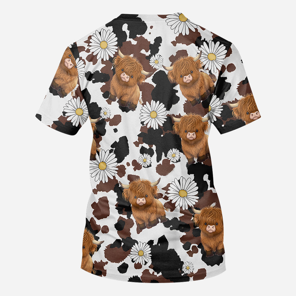 Liebe zum Hochlandrind - Personalisiertes T-Shirt mit Hochlandrind-Print
