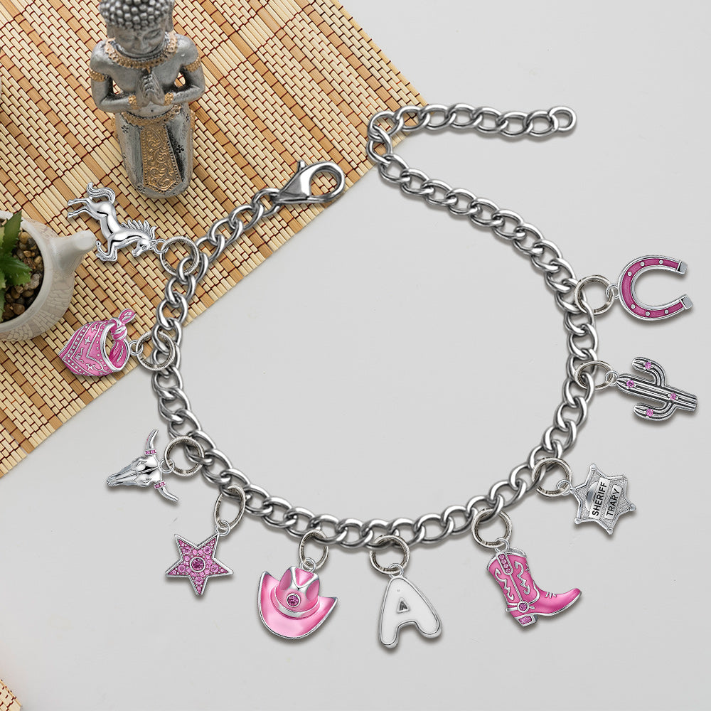 Geschenk für Cowgirls – Personalisiertes Cowgirl-Armband mit Anhängern