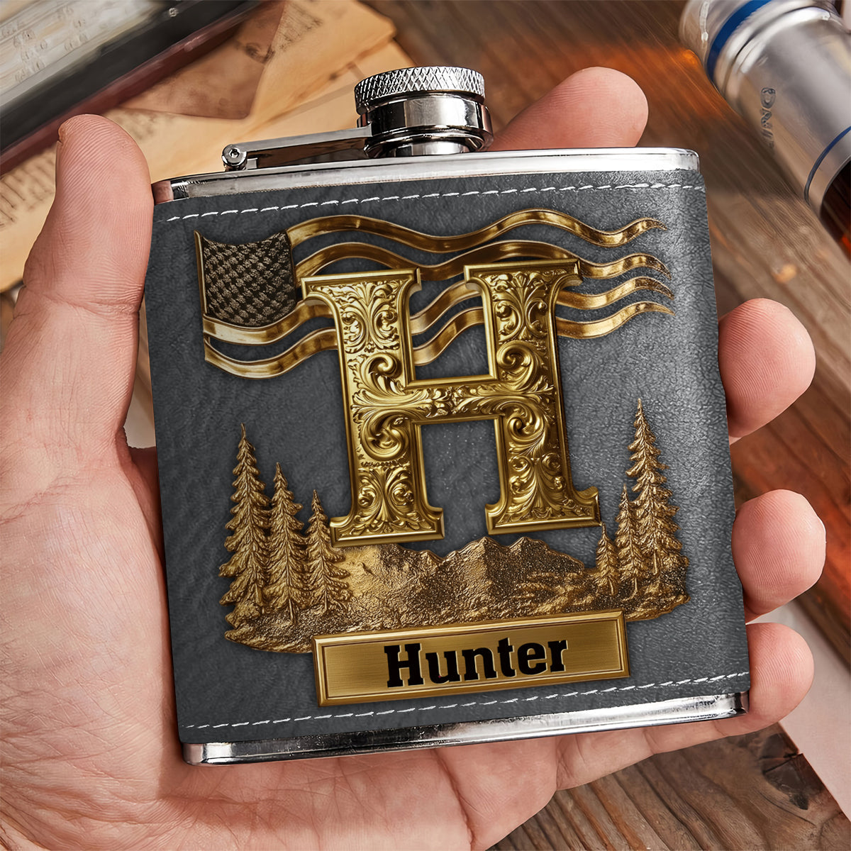 Individuelles Geschenk für ihn – personalisierter Whisky-Flachmann