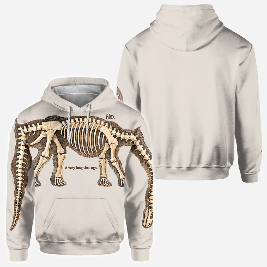 Étirez-vous pour découvrir le dinosaure entier - Chemise personnalisée tout en un