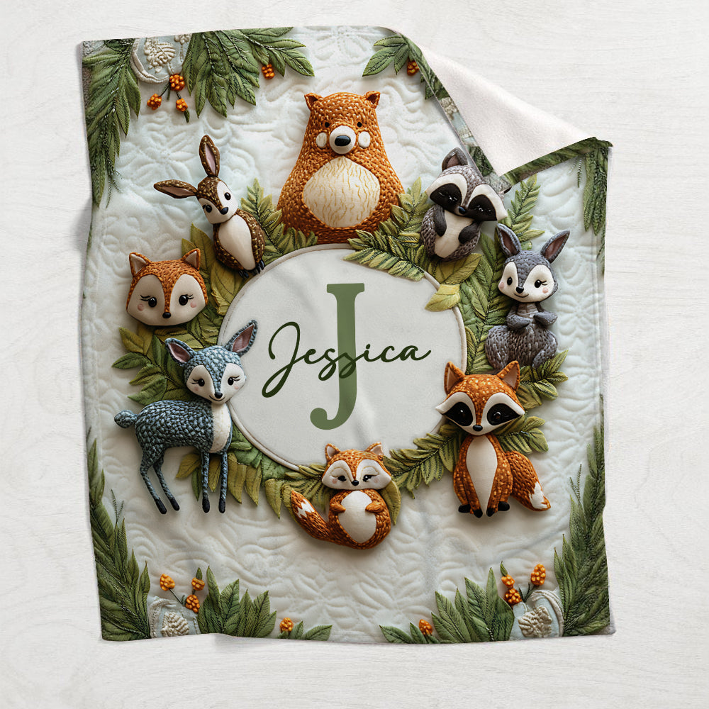 Babydecke mit niedlichen Tiermotiven – personalisierte Neugeborenendecke