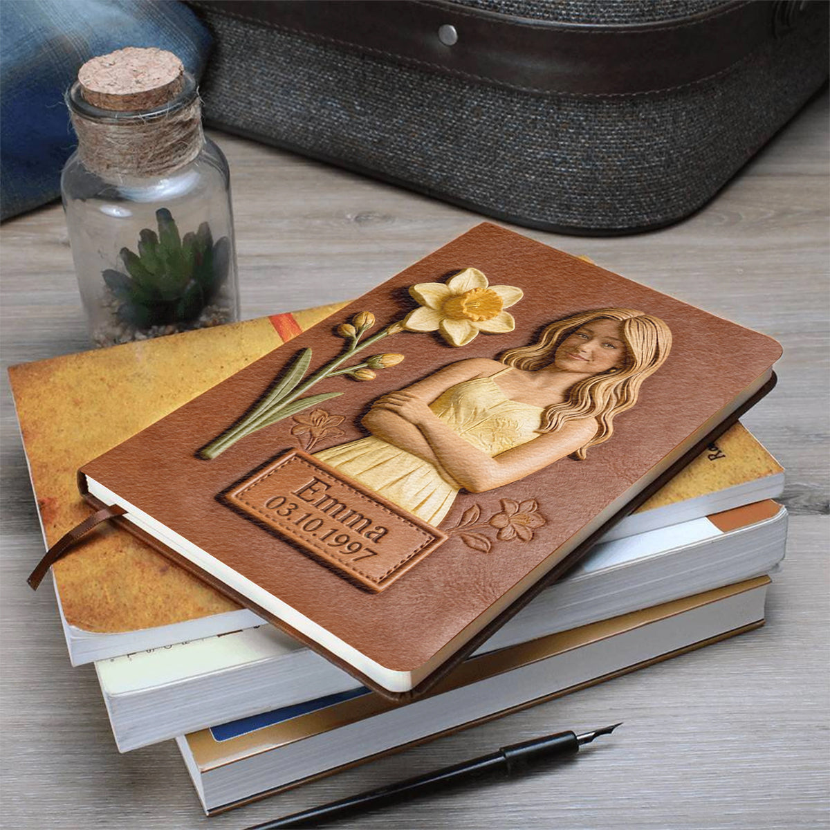 Journal en cuir personnalisé avec photo et fleur de naissance - Carnet de notes en cuir pour s'aimer soi-même