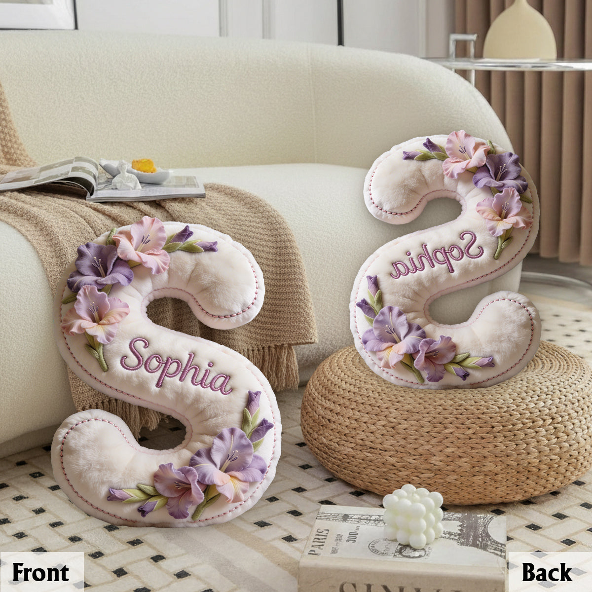Coussin personnalisé en fausse fourrure premium - Aimez-vous, avec votre photo, votre fleur de naissance et votre initiale.