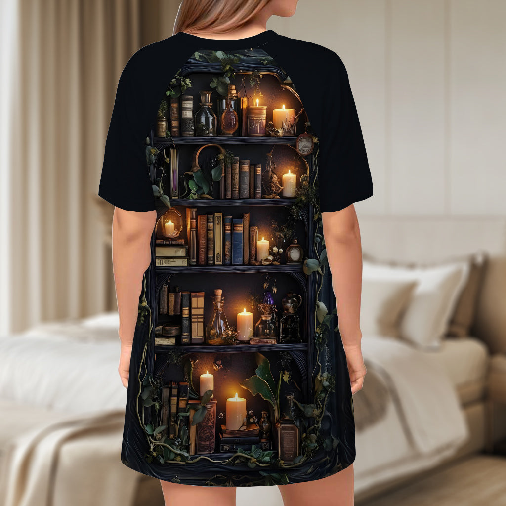 Einfach ein Mädchen, das Bücher liebt – personalisiertes Schlafshirt-Kleid mit Buchmotiv