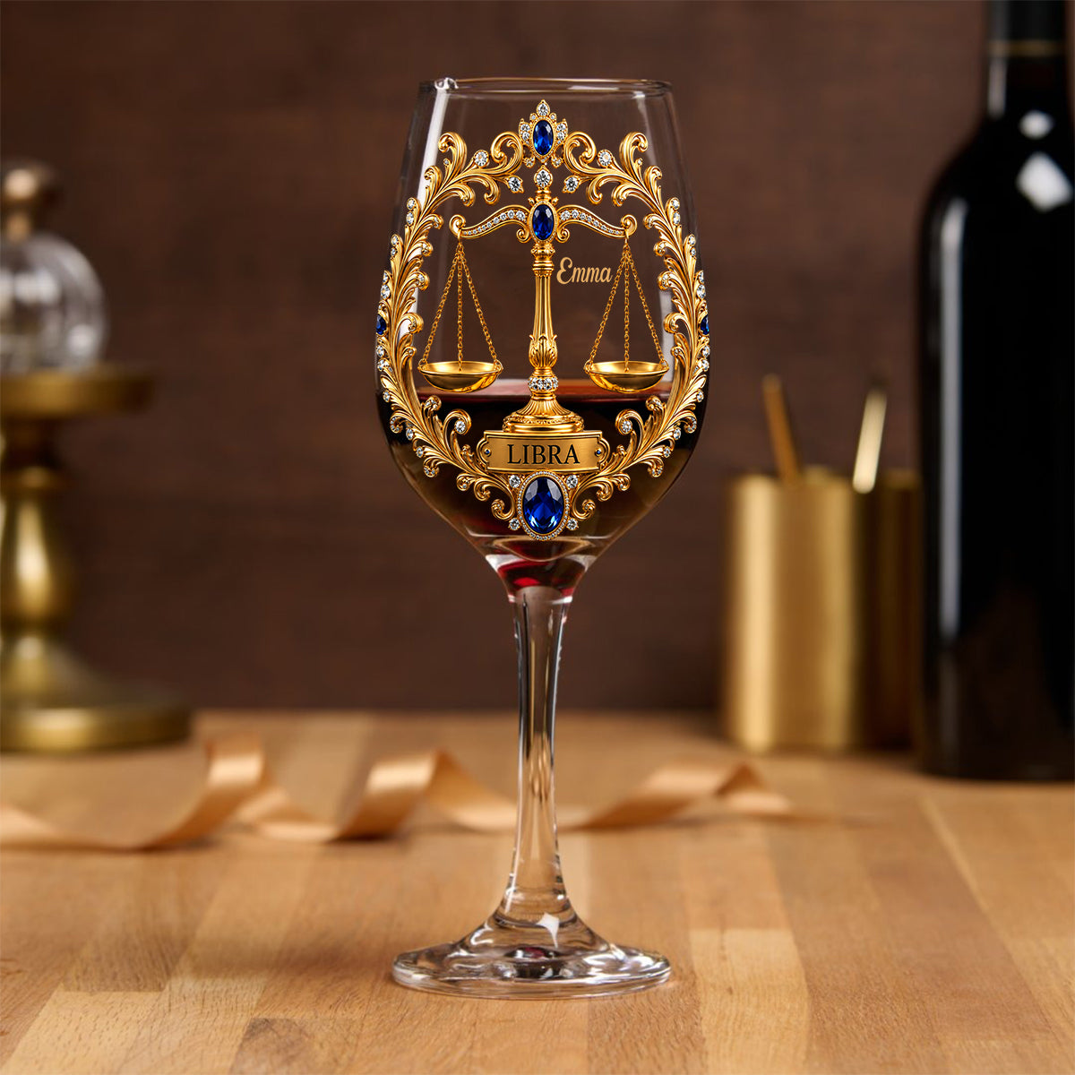 Das Gemütliche Königin Geschenkset - Personalisierte Horoskop Satinrobe & Bettwäsche Set & Weinglas