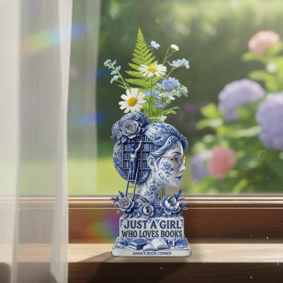 Einfach ein Mädchen, das Bücher liebt – personalisierte Acryl-Blumenvase in Buchform