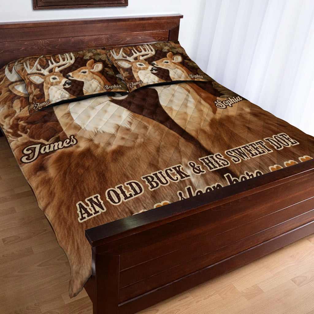 Ein alter Hirsch und seine süße Hirschkuh schlafen hier - Personalisiertes Jagd-Quilt-Set