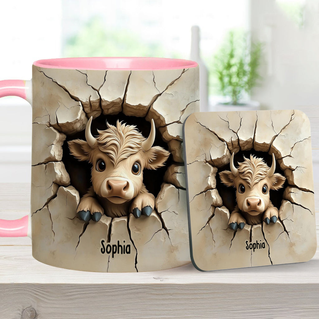 Mignonne vache des Highlands qui jette un coup d'œil - Mug personnalisé avec motif vache des Highlands