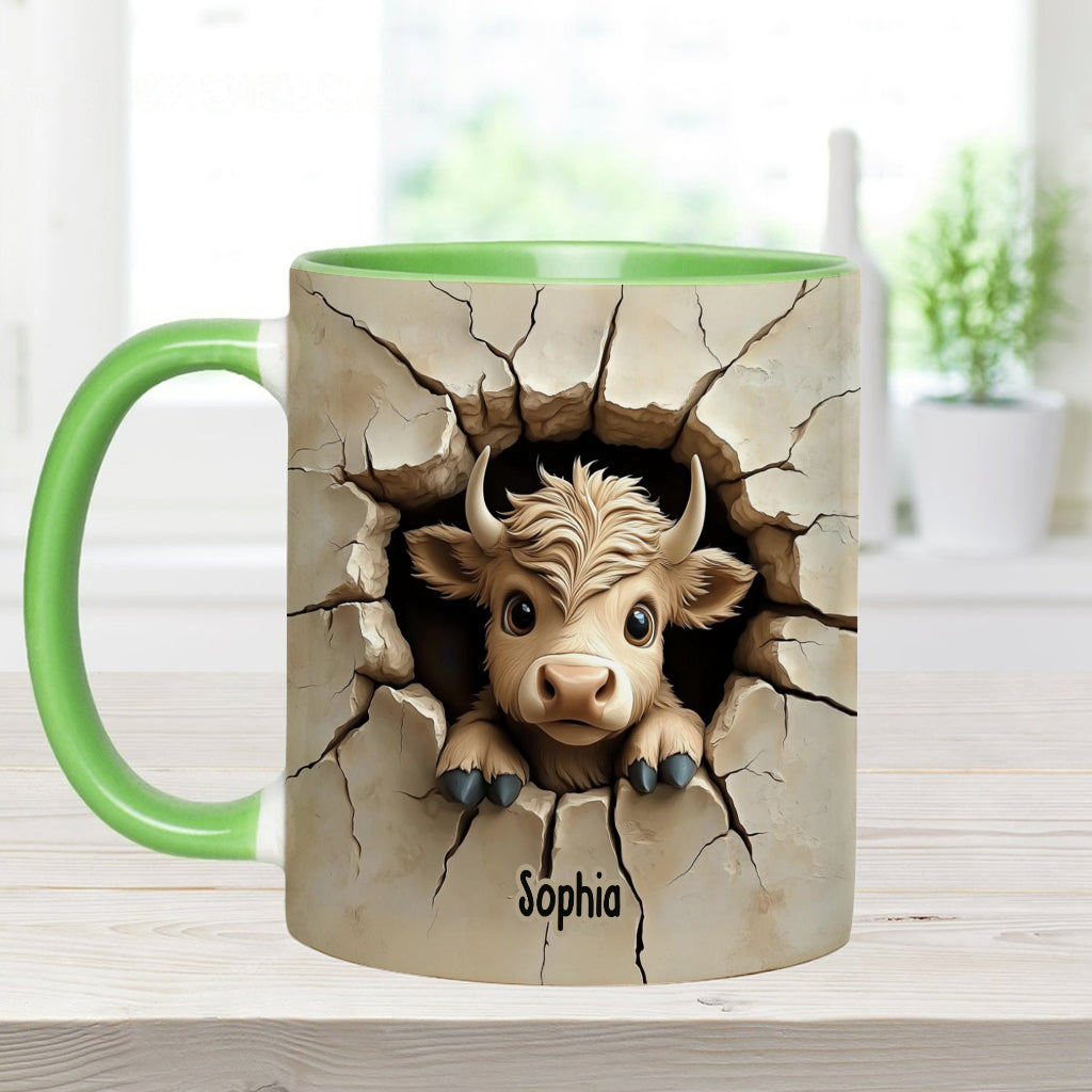 Mignonne vache des Highlands qui jette un coup d'œil - Mug personnalisé avec motif vache des Highlands