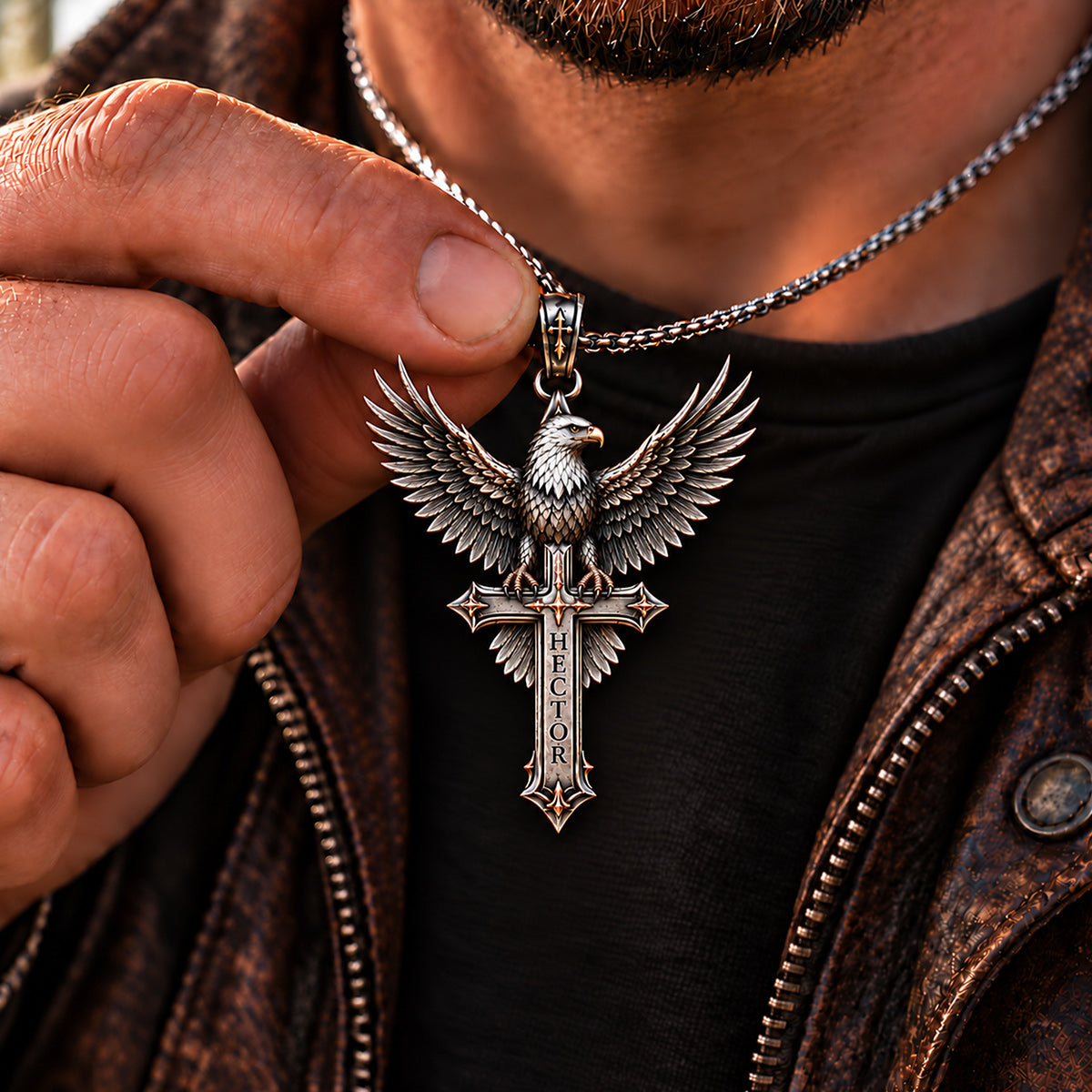 Wings of Faith - Personalisierte Metallanhänger-Halskette in Adlerform
