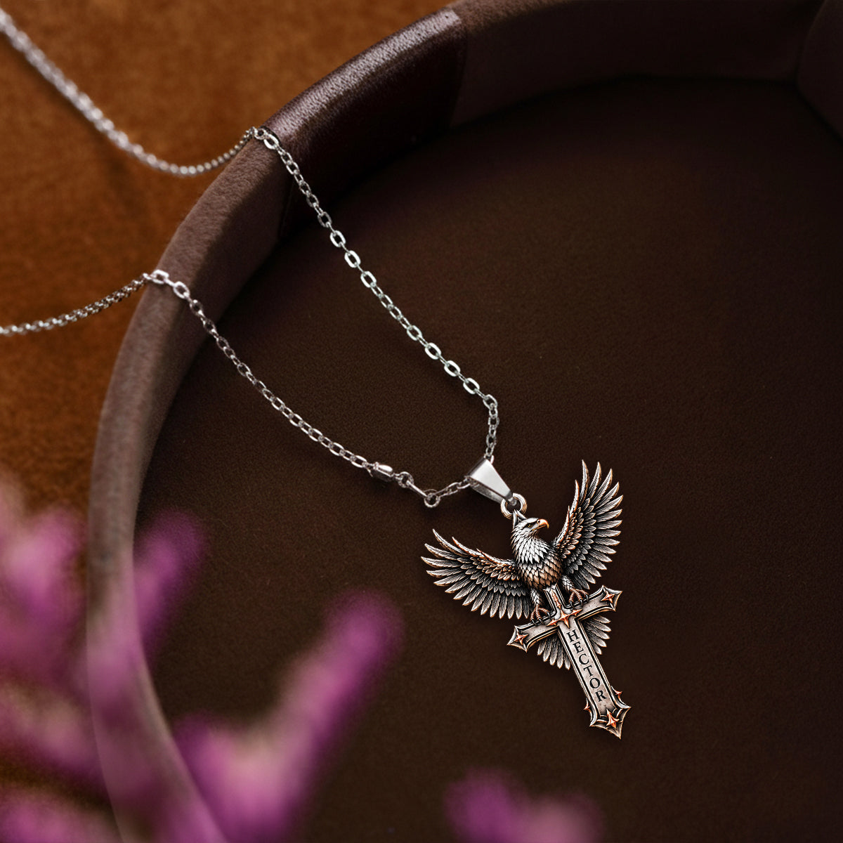 Wings of Faith - Personalisierte Metallanhänger-Halskette in Adlerform