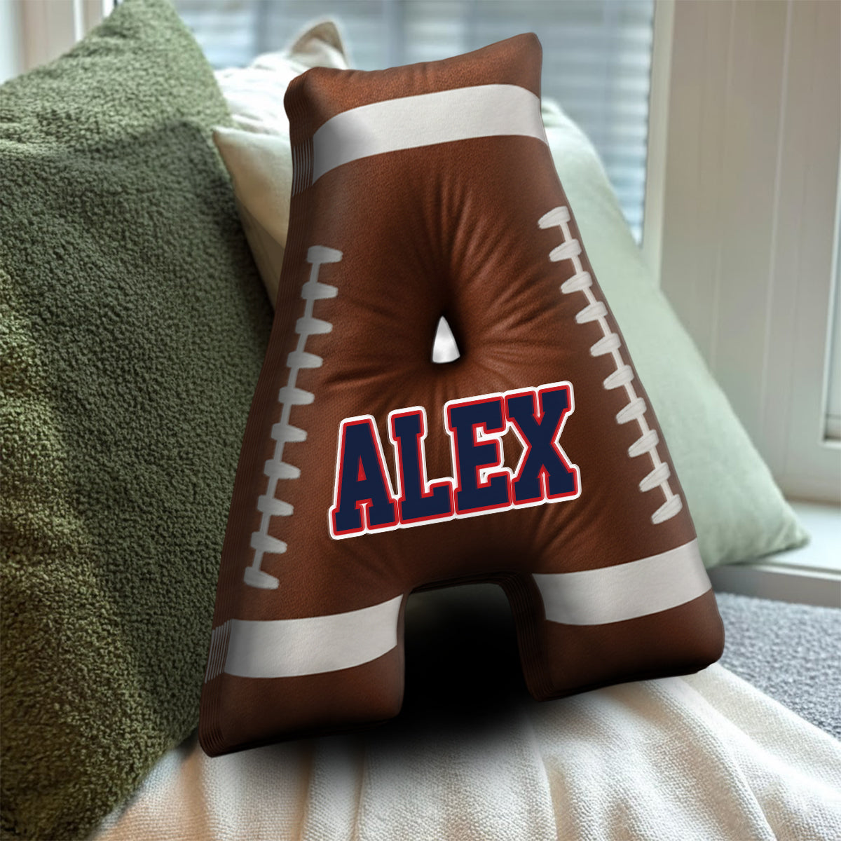 Coussin personnalisé en forme de ballon de football avec initiales et nom - Alphabet personnalisé