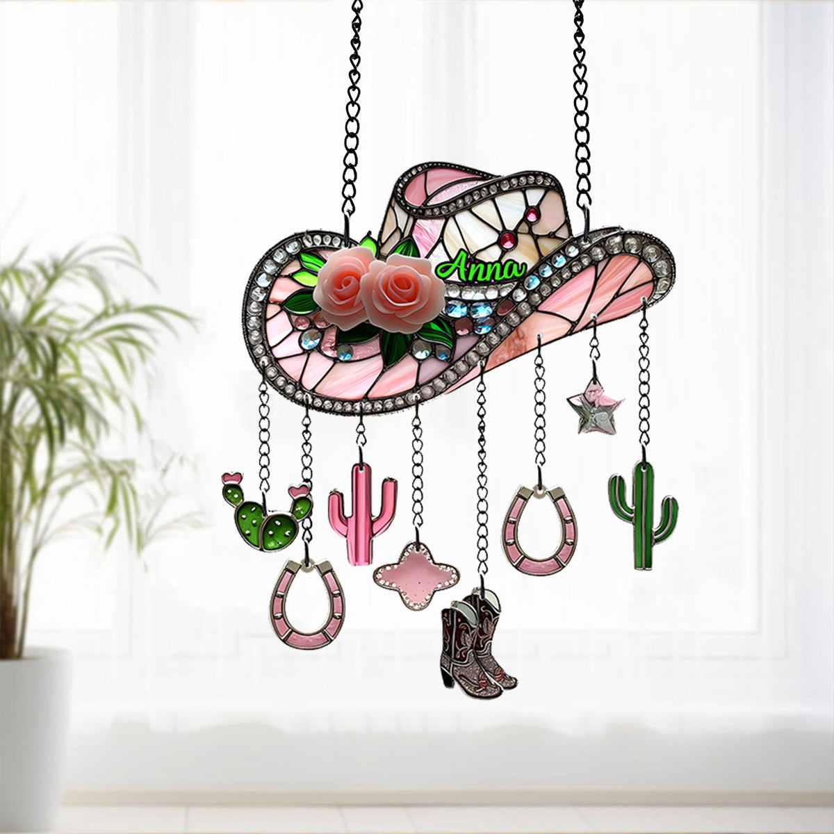 Bottes de cowgirl roses - Attrape-soleil de fenêtre personnalisé avec breloques