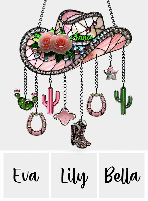 Bottes de cowgirl roses - Attrape-soleil de fenêtre personnalisé avec breloques