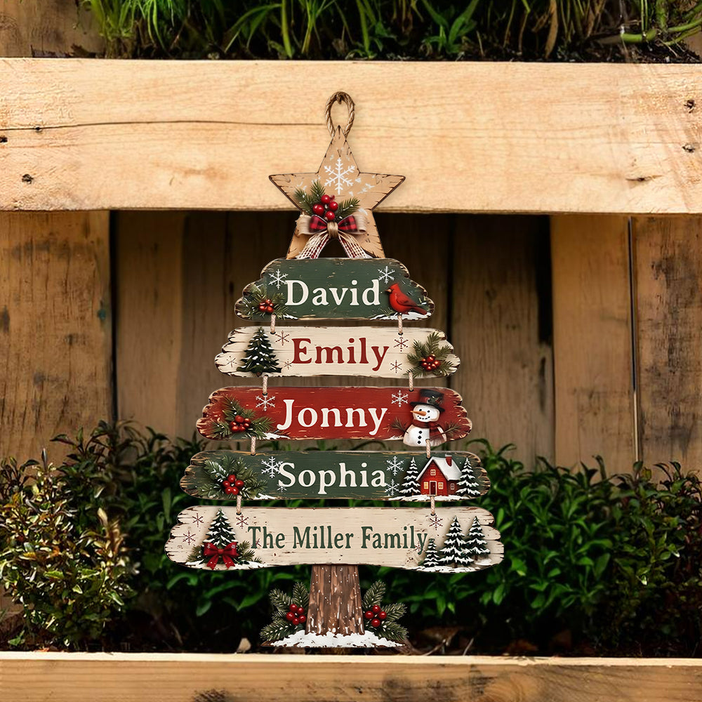 Christmas Tree Pallets Family Name Sign - Personalized Family Pallet Wood Sign