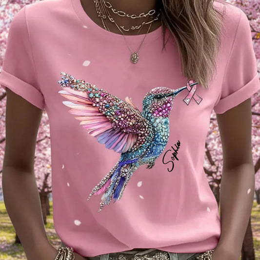 Crystal Hummingbird Pink Ribbon – Personalisiertes T-Shirt und Hoodie zur Sensibilisierung für Brustkrebs