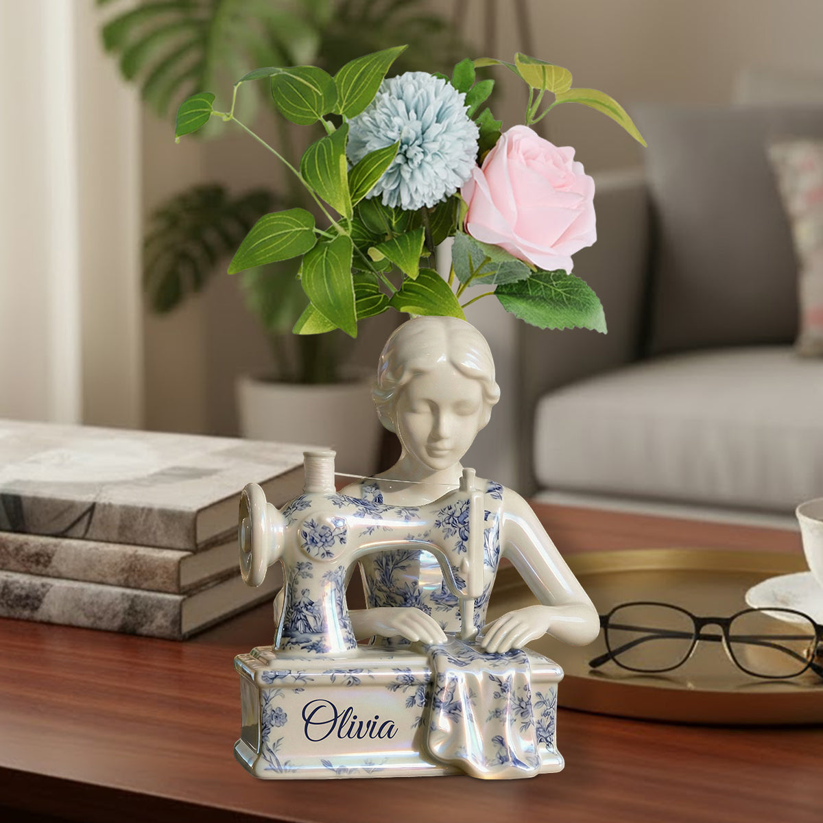 Toile De Jouy Vintage Sewing Lady - Vase à fleurs en acrylique de forme personnalisée