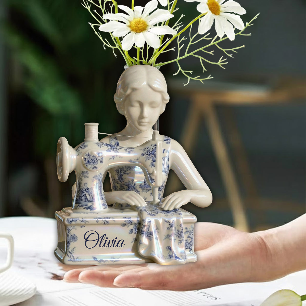 Toile De Jouy Vintage Sewing Lady - Vase à fleurs en acrylique de forme personnalisée