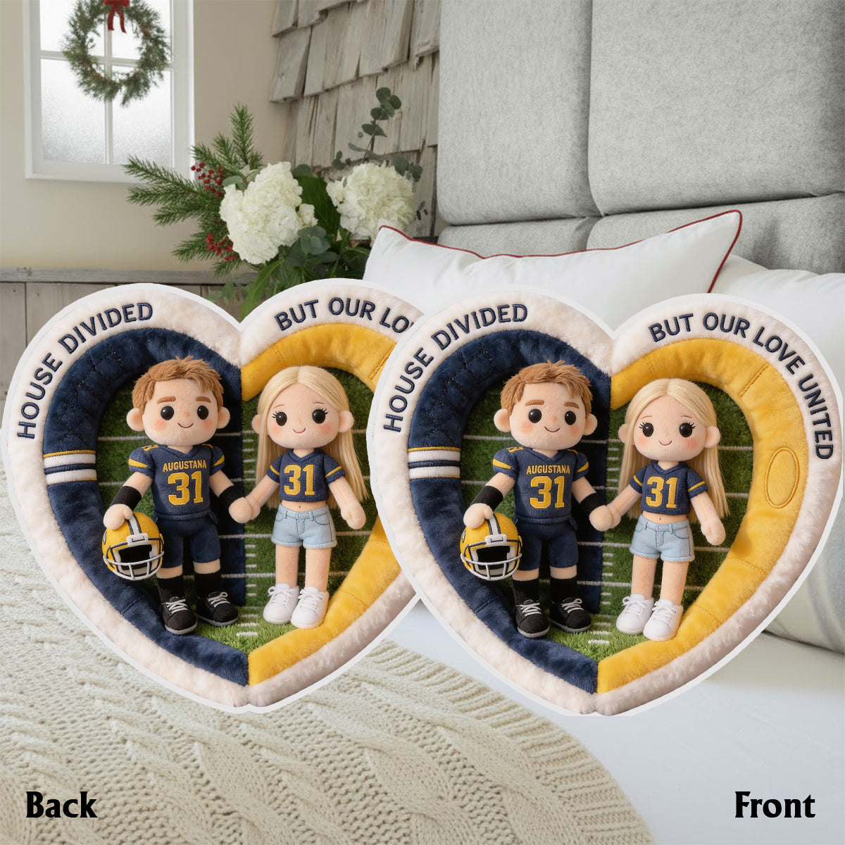Football House Divided - Coussin personnalisé en fausse fourrure en forme de football