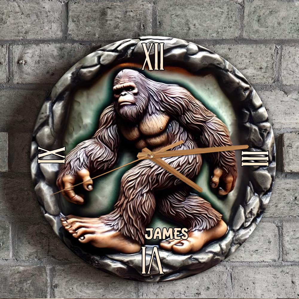 Créature mystique - Horloge murale Bigfoot personnalisée