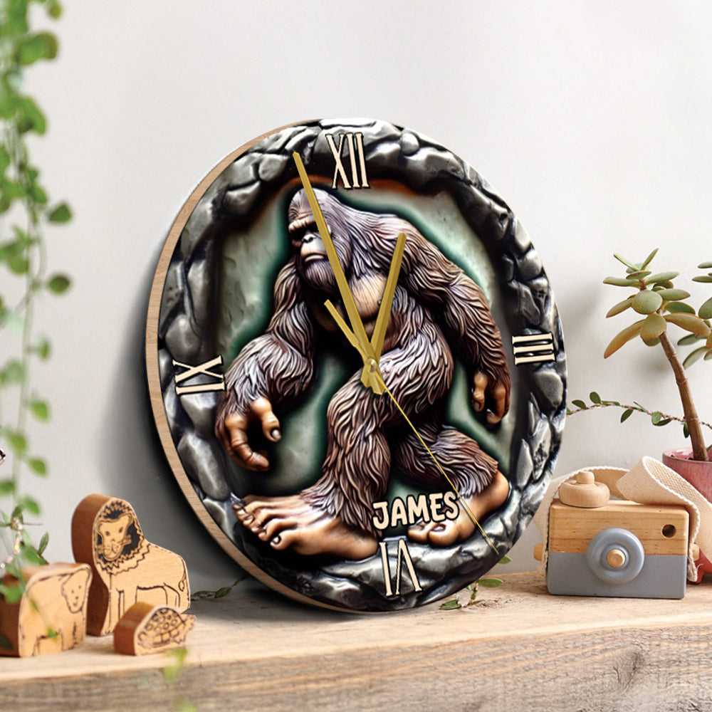 Créature mystique - Horloge murale Bigfoot personnalisée