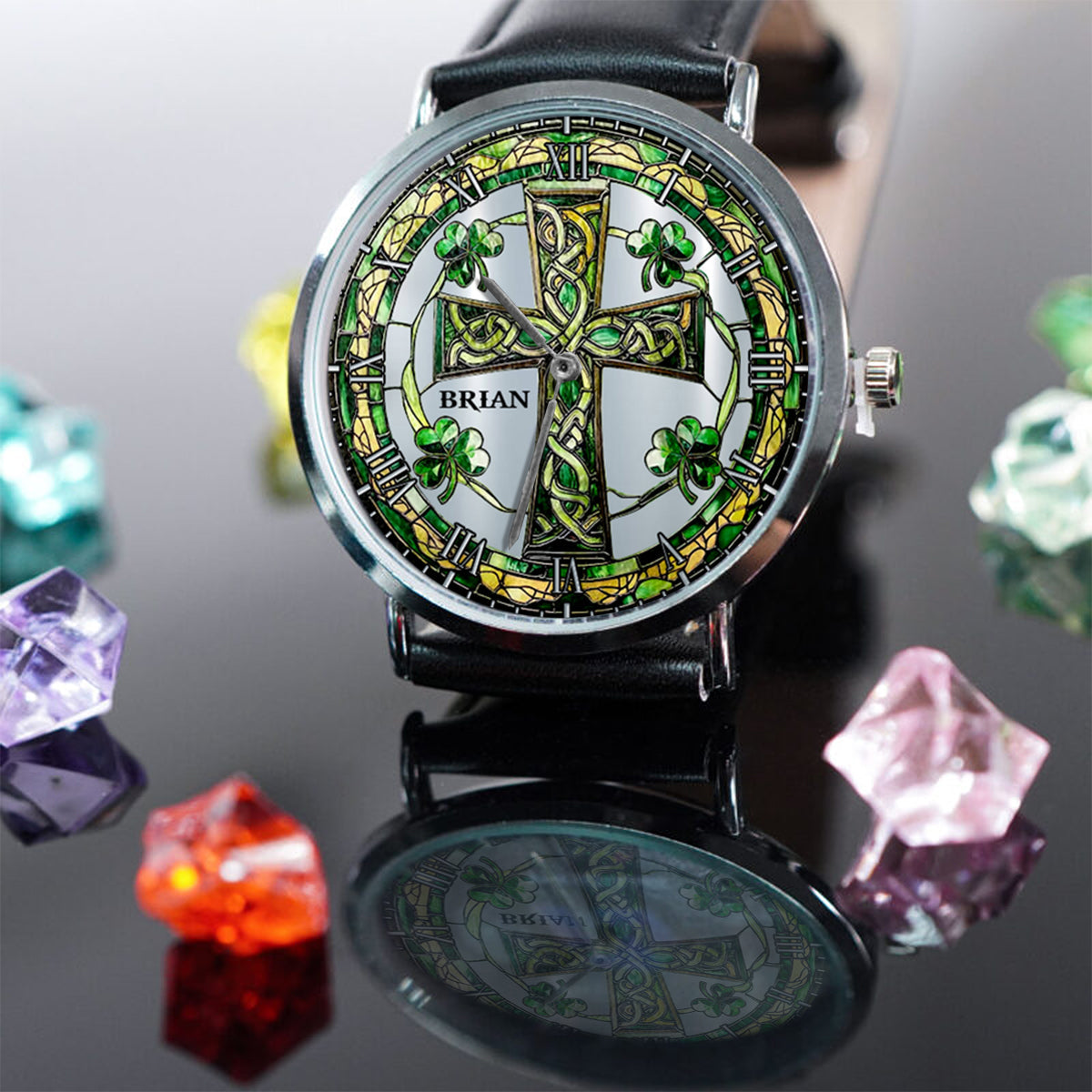 Keltisches Kreuz mit Kleeblatt – Personalisierte irische Armbanduhr