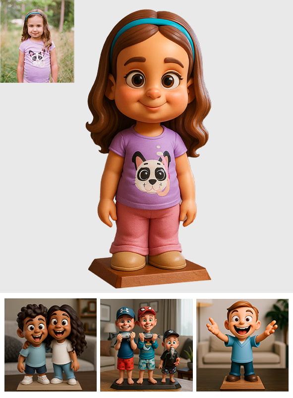 Lustiges Geschenk im cartoonhaften, übertriebenen Maskottchen-Stil - personalisierte Acrylplakette in individueller Kinderform