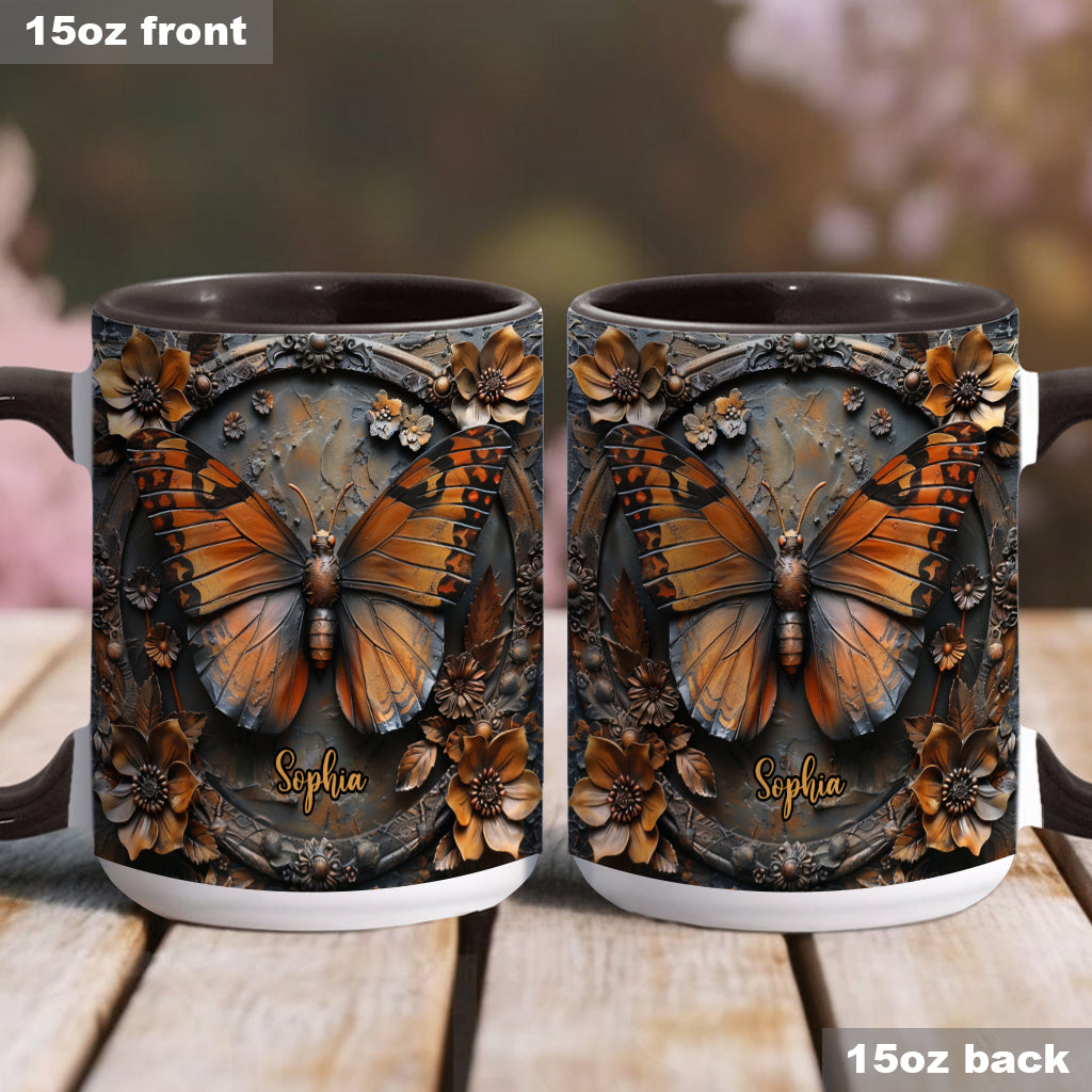Wunderschöne Monarchfalter-Tasse mit personalisiertem Schmetterlingsmotiv