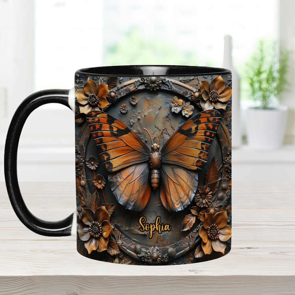 Wunderschöne Monarchfalter-Tasse mit personalisiertem Schmetterlingsmotiv
