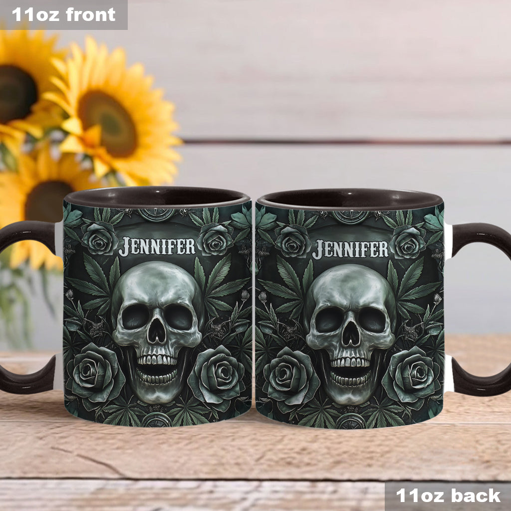 Totenkopf-Cannabisblatt - Personalisierter Becher mit Cannabis-Akzent