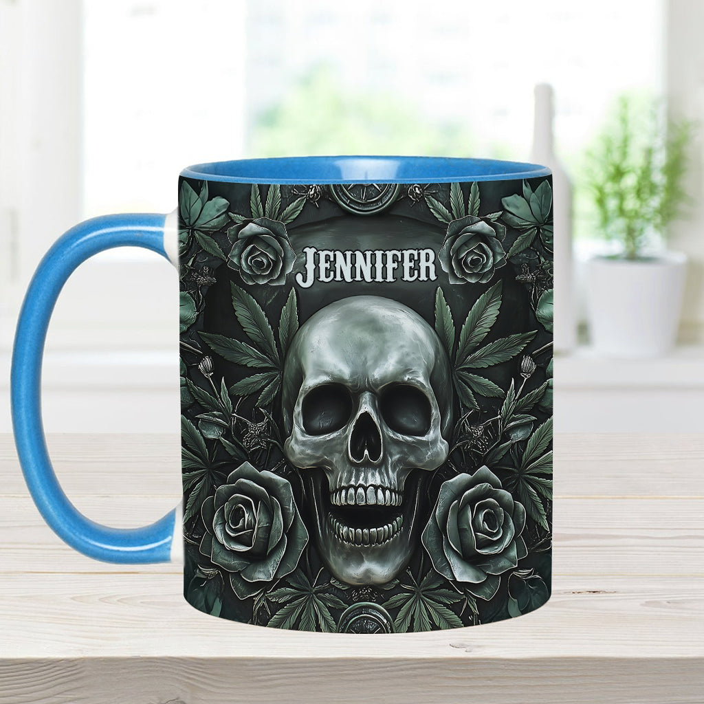 Totenkopf-Cannabisblatt - Personalisierter Becher mit Cannabis-Akzent