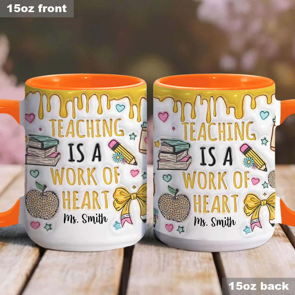 Lehren ist eine Herzensangelegenheit – Personalisierte Tasse mit Lehrermotiv
