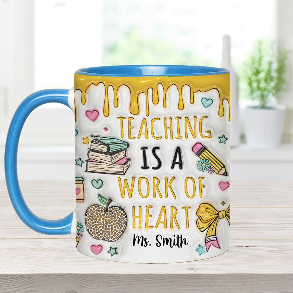 Lehren ist eine Herzensangelegenheit – Personalisierte Tasse mit Lehrermotiv