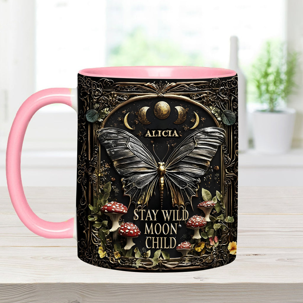 Bleib wild, Mondkind – Personalisierte Tasse mit Hippie-Akzent
